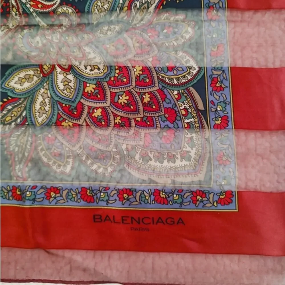 Balenciaga beautifully detailed